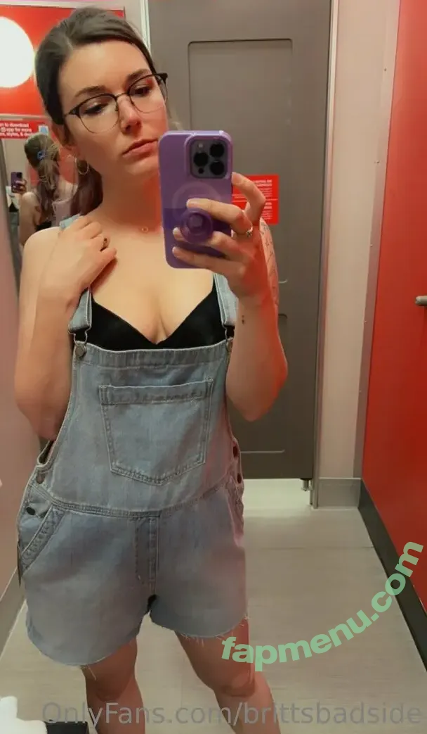brittsbadside nude photo #0009 (brittsbadside)