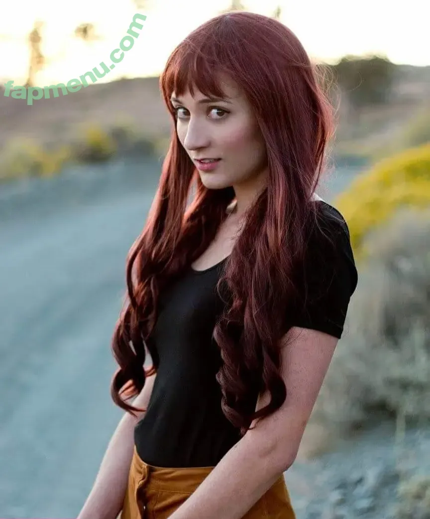 Brizzy Voices nude photo #0058 (Anna Brisbin / brizzysee / brizzyvoices)