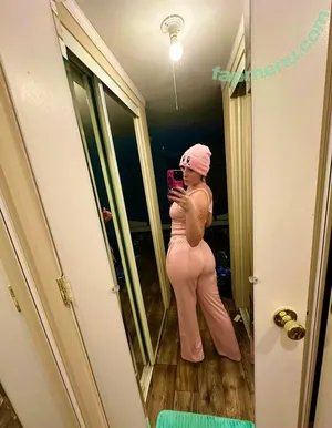 brizzysee / brizzyvoices nude photo #0003