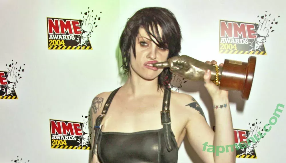 Brody Dalle nude photo #0005 (nerdjuice79)