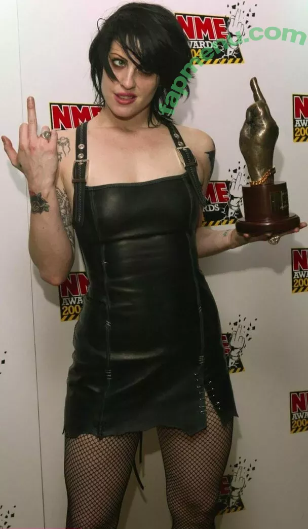 Brody Dalle nude photo #0007 (nerdjuice79)