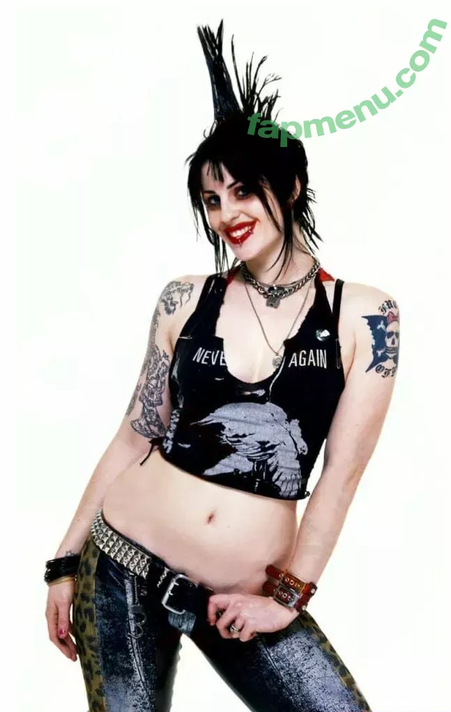 Brody Dalle nude photo #0021 (nerdjuice79)