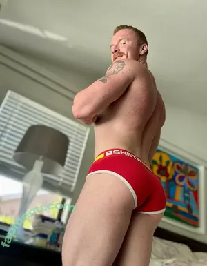brody.foxxx / followyomama nude photo #0101