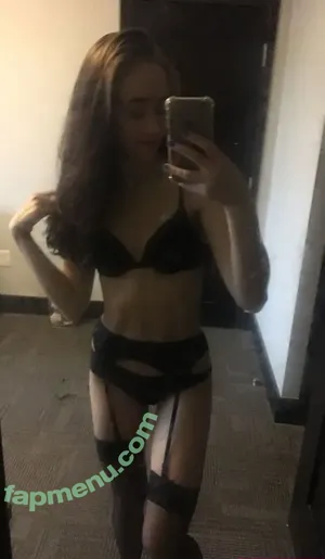 Bronwin / bronwin123 / bronwinaurora nude photo #0214