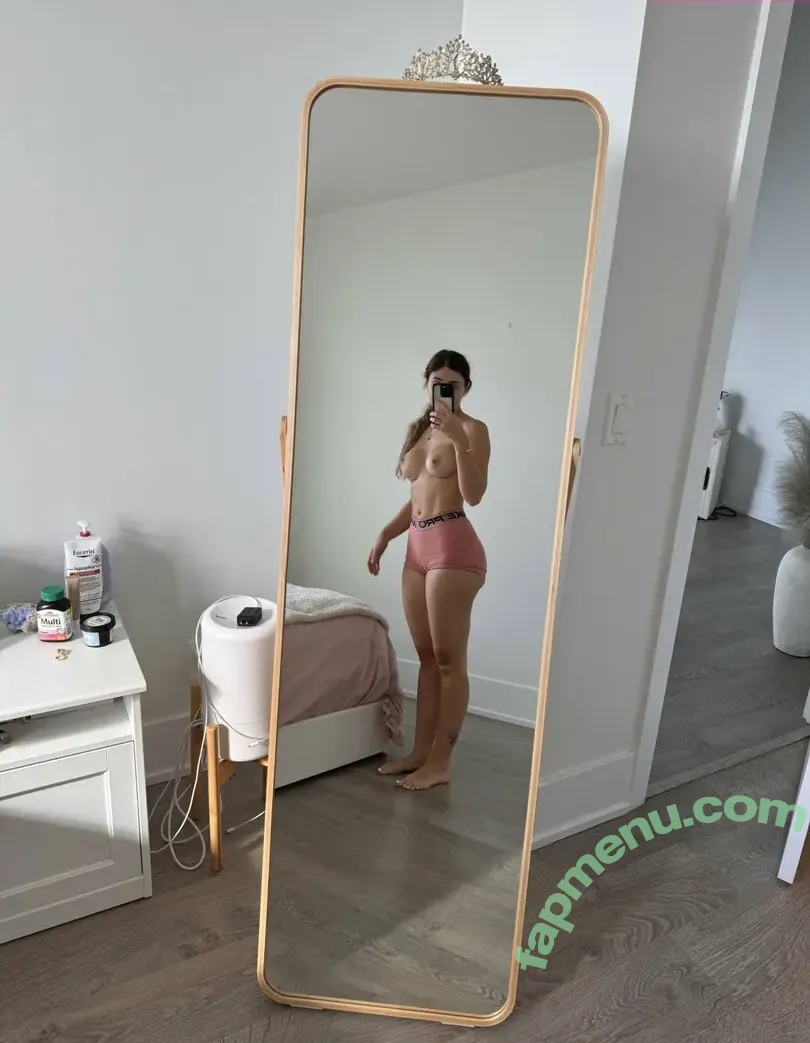 Bronwin nude photo #0101 (bronwin123 / bronwinaurora)