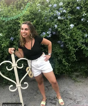 Brooke Averick / LadyEfron / brookeaverick nude photo #0036