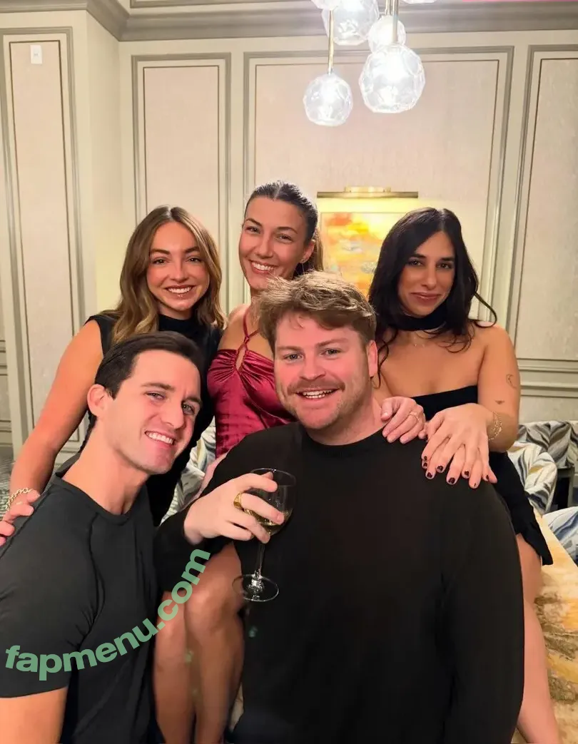 Brooke Averick nude photo #0033 (LadyEfron / brookeaverick)