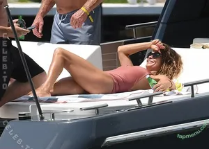 Brooke Burke / brookeburke nude photo #0961