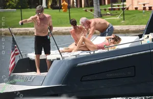 Brooke Burke / brookeburke nude photo #0967