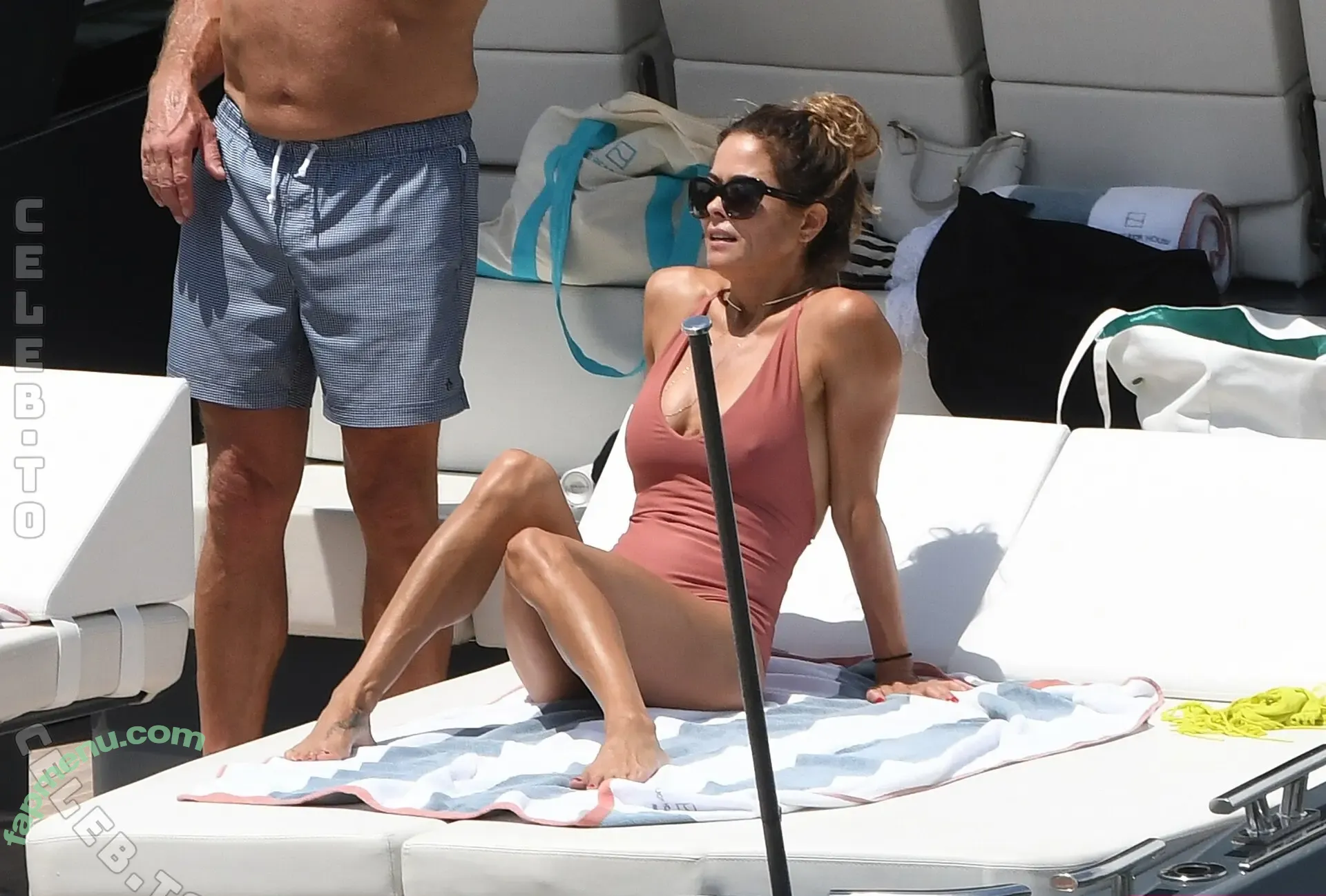 Brooke Burke nude photo #0965 (brookeburke)