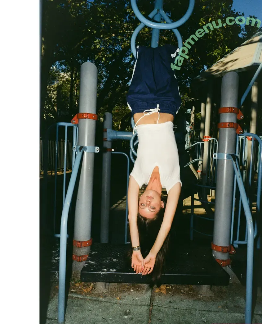 Brooke Flecca nude photo #0043 (bdgrlbklyn)