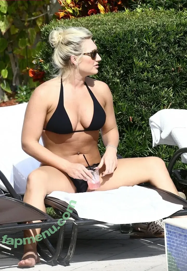 Brooke Hogan nude photo #0359 (itsmizzhogan / mizzhogan)