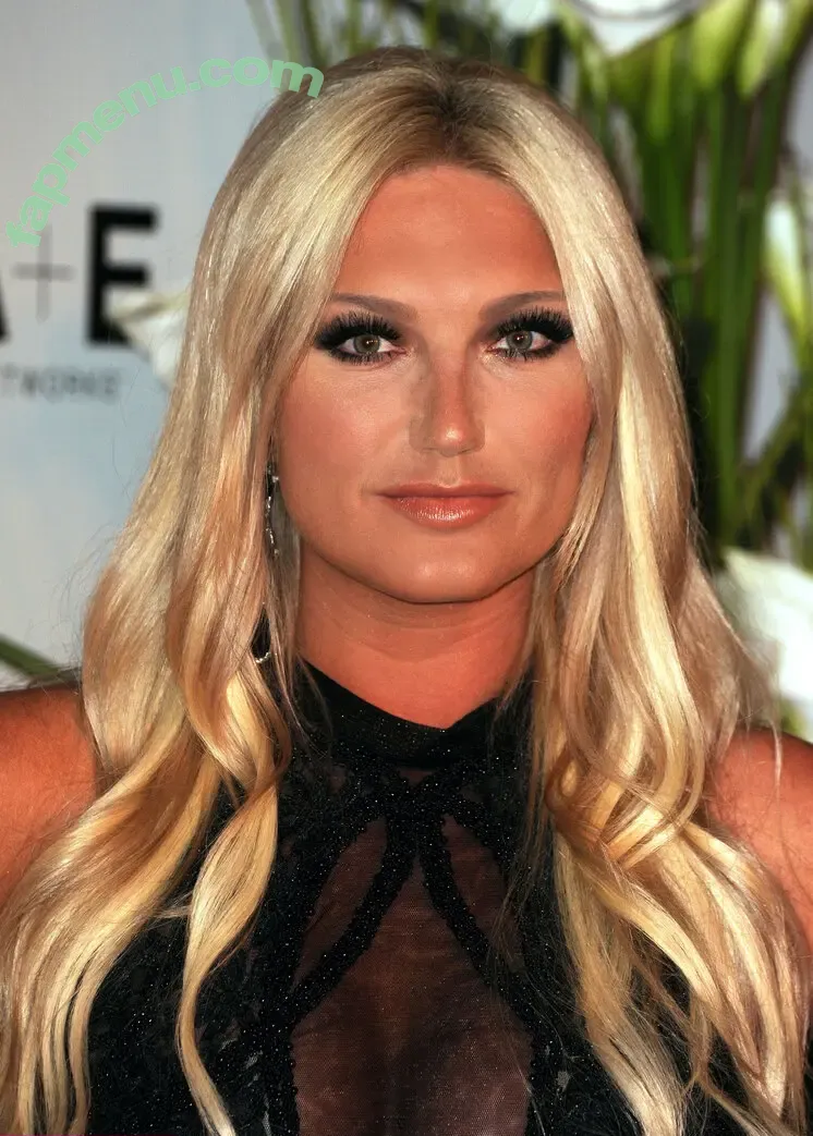 Brooke Hogan nude photo #0471 (itsmizzhogan / mizzhogan)