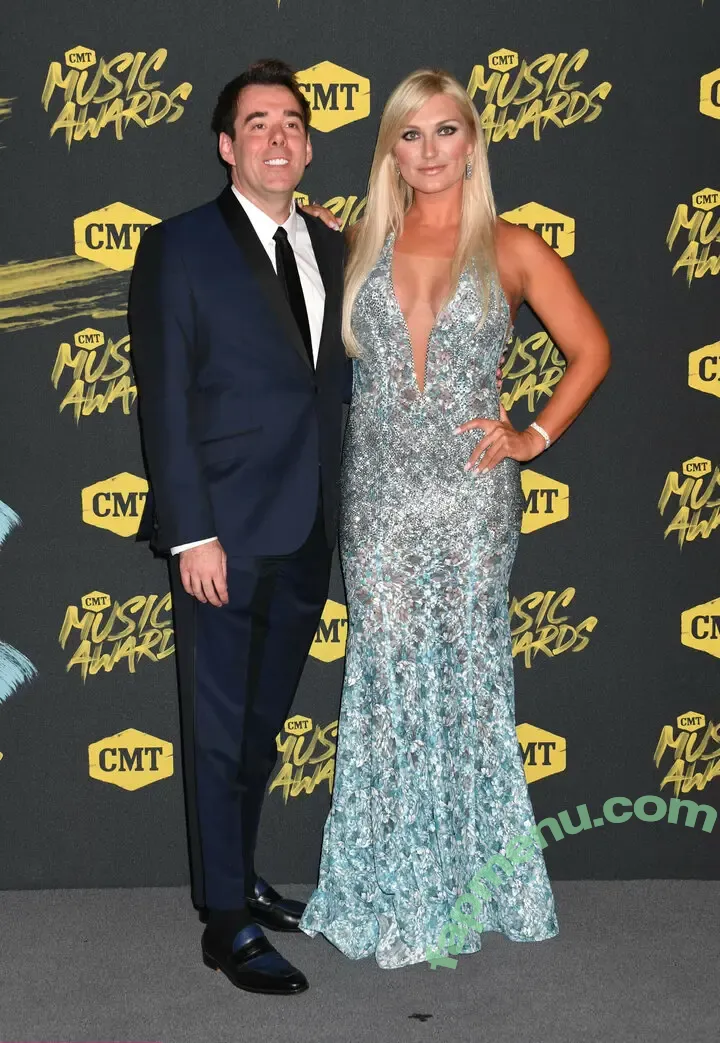 Brooke Hogan nude photo #0522 (itsmizzhogan / mizzhogan)