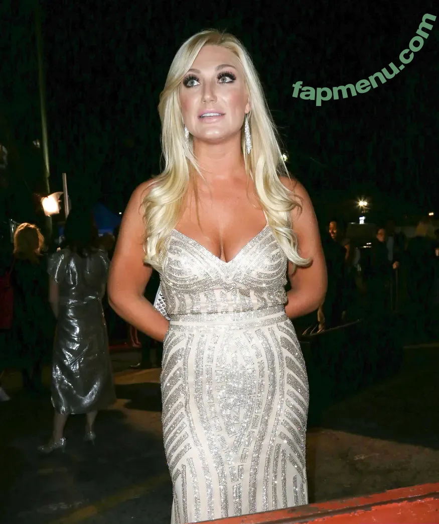 Brooke Hogan nude photo #0541 (itsmizzhogan / mizzhogan)