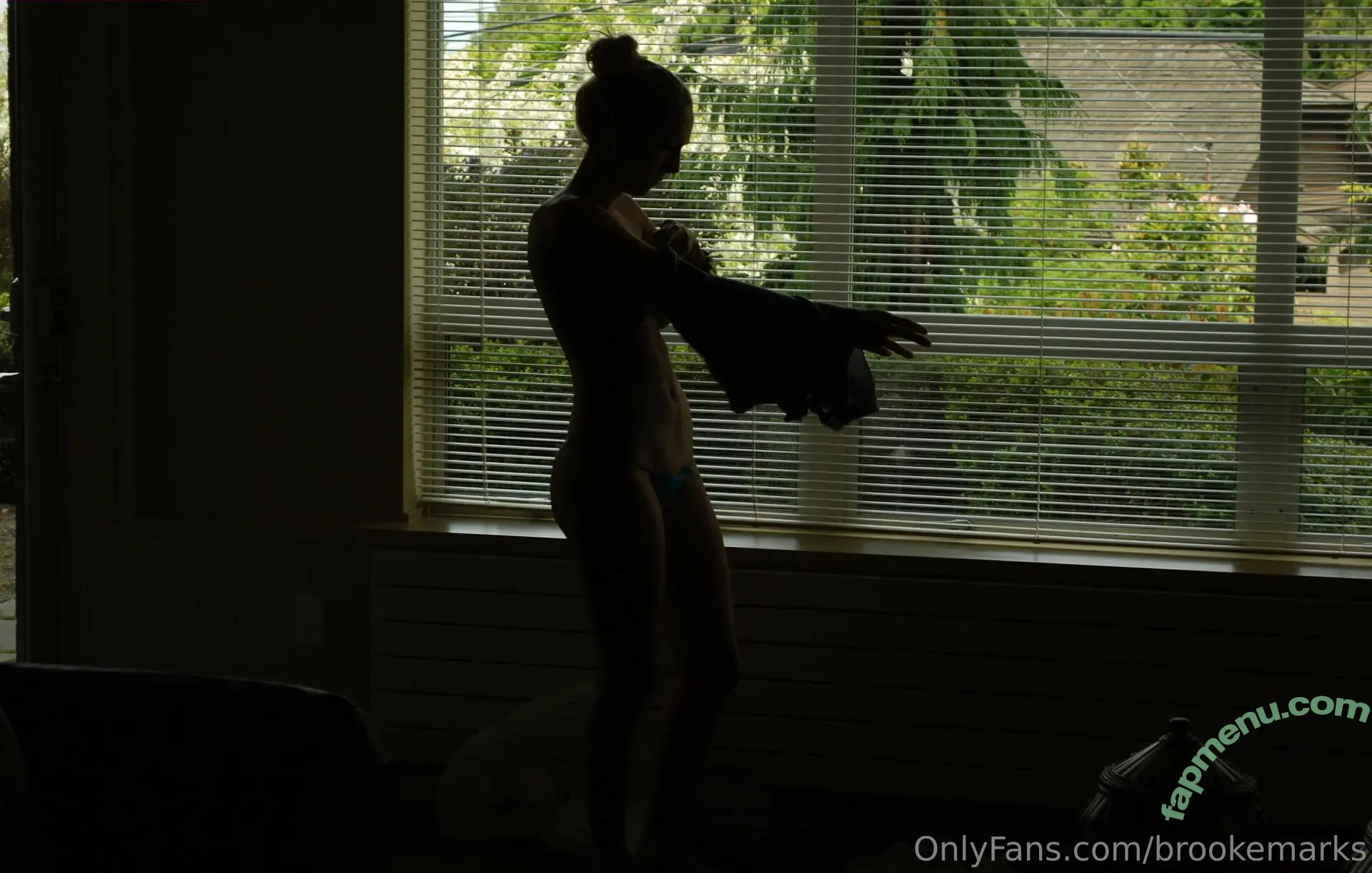 Brooke Marks nude photo #0610 (brookemarks / thebrookemarks)