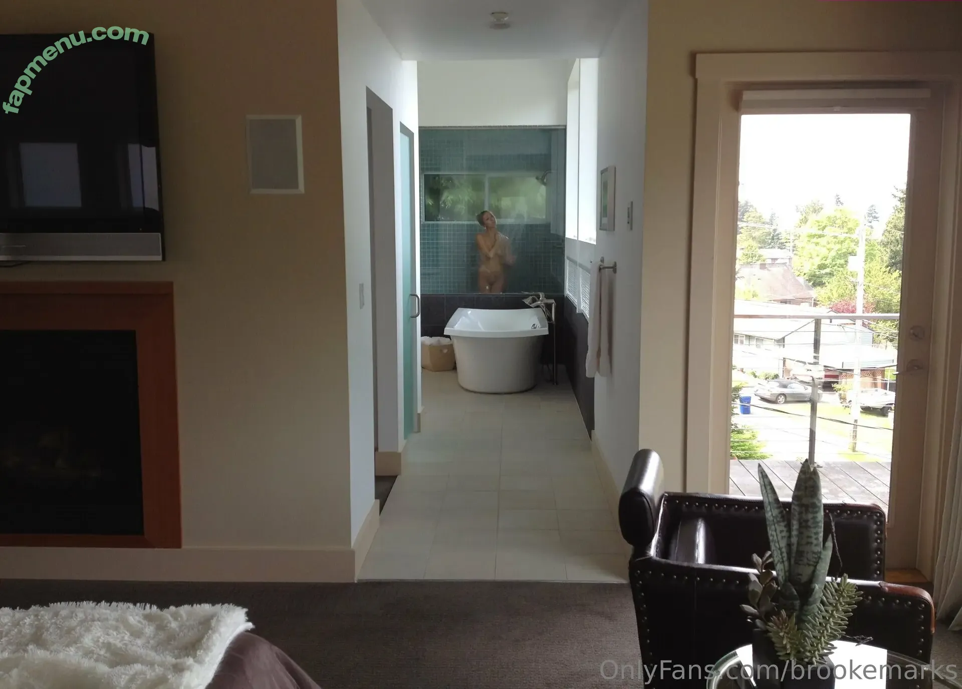 Brooke Marks nude photo #0635 (brookemarks / thebrookemarks)