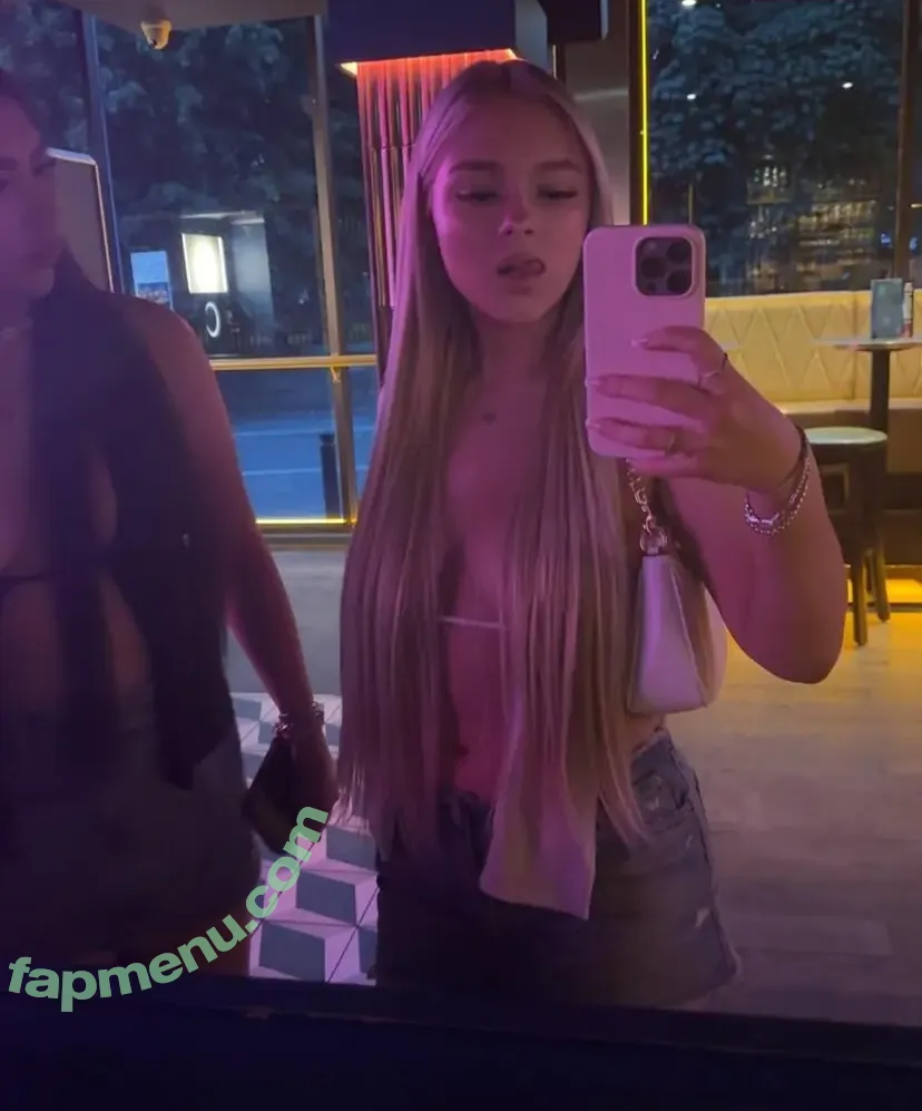 Brooke Marsden nude photo #0144 (beautybrooke123 / brooke_marsden / marsden_brooke_)