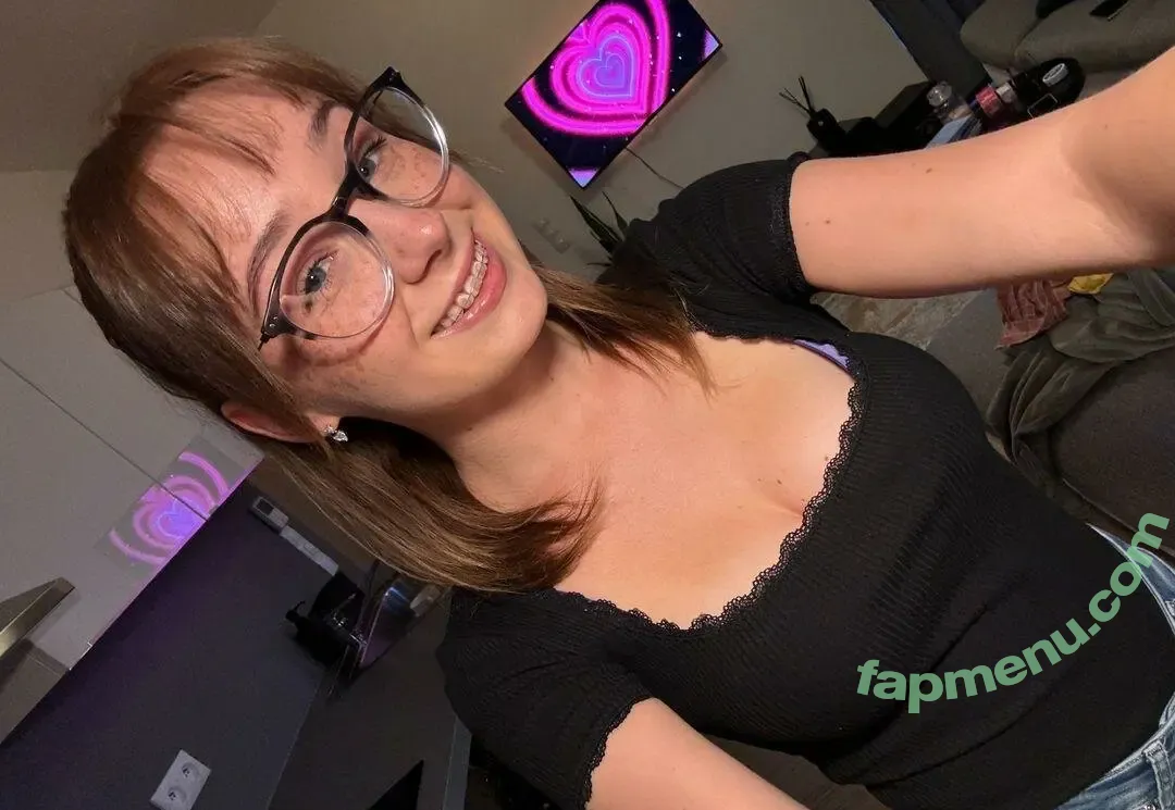 Brooke.prk nude photo #0004 (brookeolivia_)