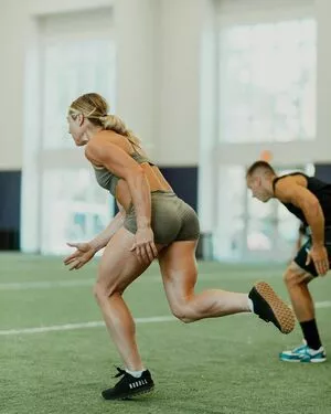 Brooke Wells / Crossfit / brookewellss nude photo #0013