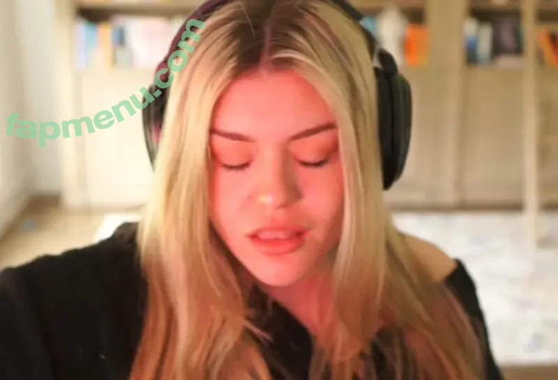 BrookeAB nude photo #0387 (brookeabb)