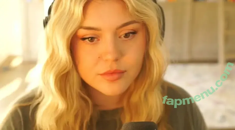 BrookeAB nude photo #0390 (brookeabb)