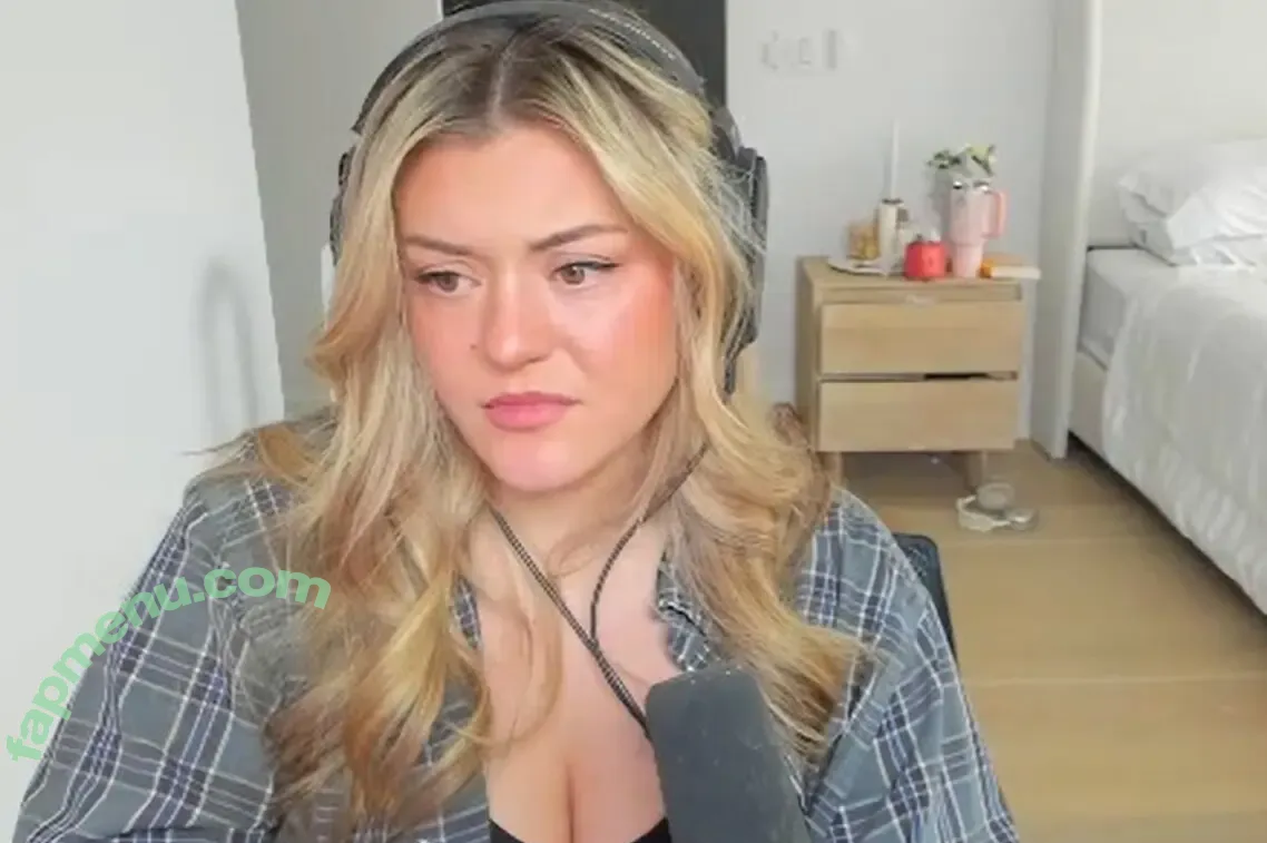 BrookeAB nude photo #0419 (brookeabb)