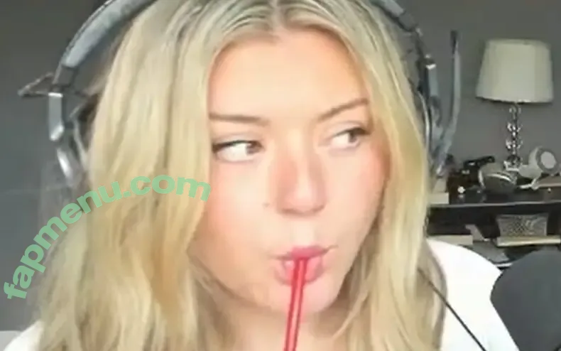 BrookeAB nude photo #0440 (brookeabb)