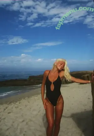 Brookebilik nude photo #0008