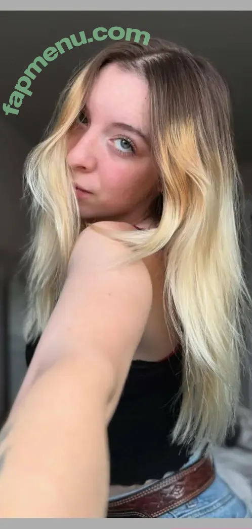 brookecolpaert nude photo #0059 (brookyyyxo)