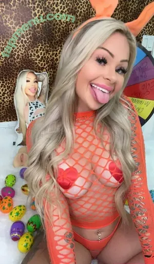 brookeshowsxx nude photo #4744