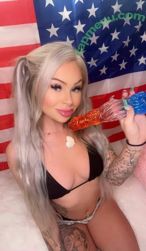 brookeshowsxx nude photo #4352 (brookeshowsxox)