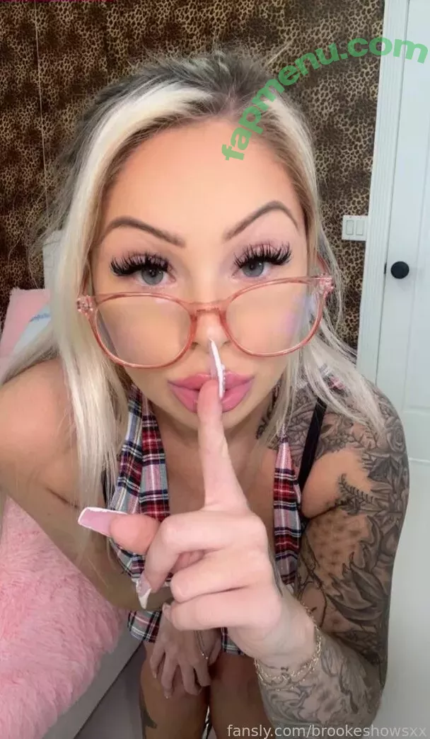 brookeshowsxx nude photo #4405 (brookeshowsxx)