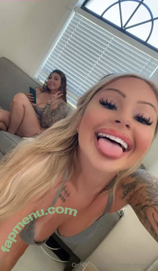 brookeshowsxx nude photo #4863 (brookeshowsxx)