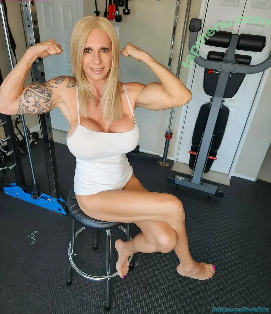 brooketyler nude photo #0348 (brooketylergg)