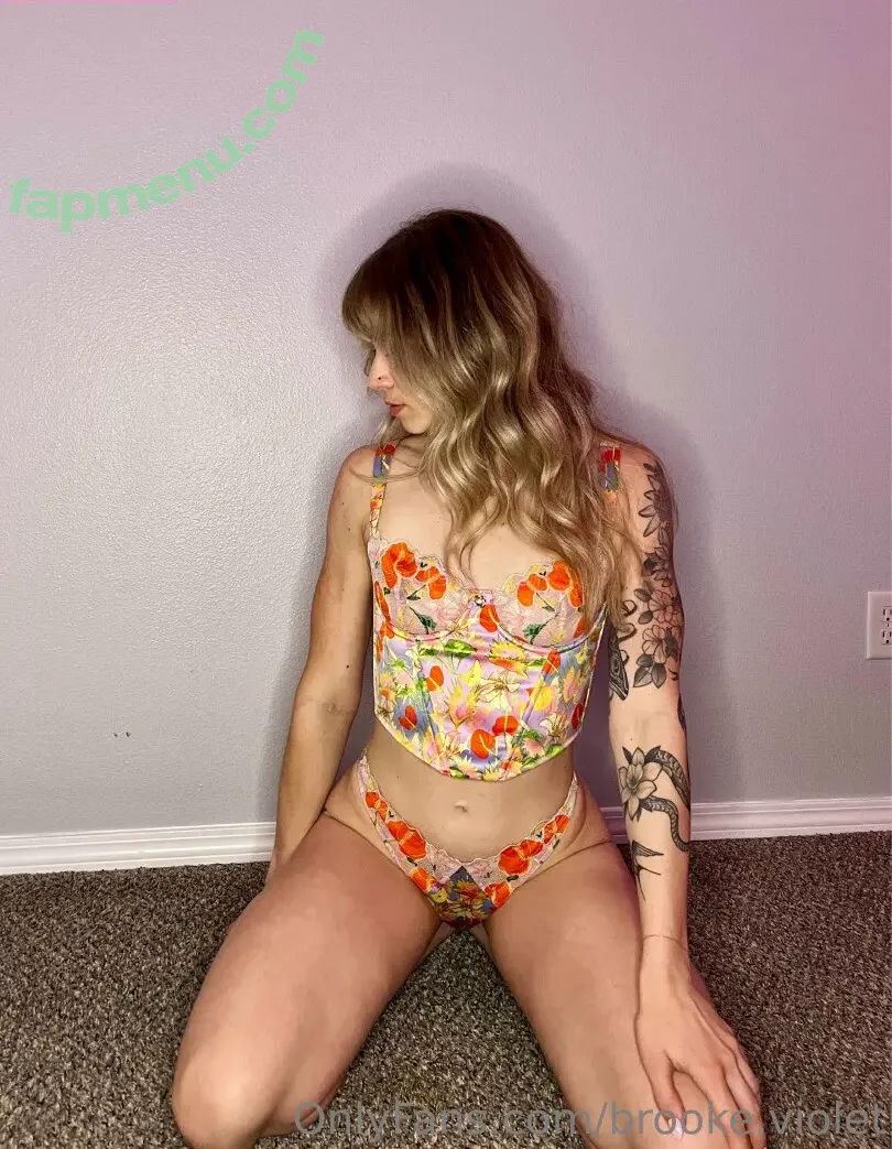 brookeviolet nude photo #0002 (brookeviolet)