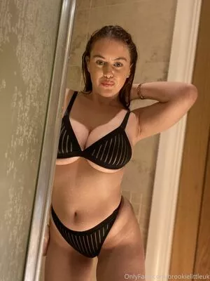 Brookie Little / _brooklittle / brookielittle33 / brookielittleuk nude photo #0865