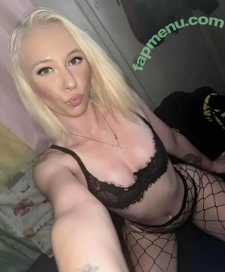 brookieecoookiee69 nude photo #0025 (brookiecookiee_)