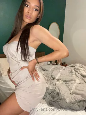 Brookliyn Wren / brookliyn_wren / brookliynwren / helloBROOKLIYN nude photo #0070