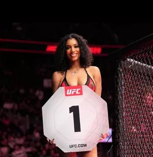 Brookliyn Wren / brookliyn_wren / brookliynwren / helloBROOKLIYN nude photo #0134