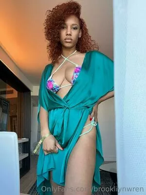 Brookliyn Wren / UFC Ring Girl / brookliyn_wren / brookliynwren / helloBROOKLIYN nude photo #0225