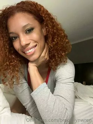 Brookliyn Wren / UFC Ring Girl / brookliyn_wren / brookliynwren / helloBROOKLIYN nude photo #0230