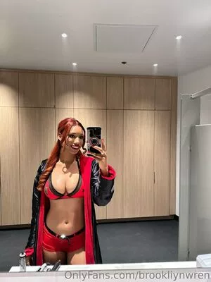 Brookliyn Wren / UFC Ring Girl / brookliyn_wren / brookliynwren / helloBROOKLIYN nude photo #0321