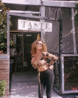 Brookliyn Wren / UFC Ring Girl / brookliyn_wren / brookliynwren / helloBROOKLIYN nude photo #0333