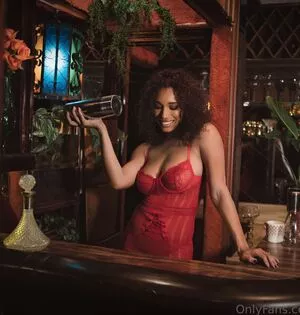 Brookliyn Wren / UFC Ring Girl / brookliyn_wren / brookliynwren / helloBROOKLIYN nude photo #0534