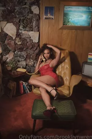 Brookliyn Wren / UFC Ring Girl / brookliyn_wren / brookliynwren / helloBROOKLIYN nude photo #0550