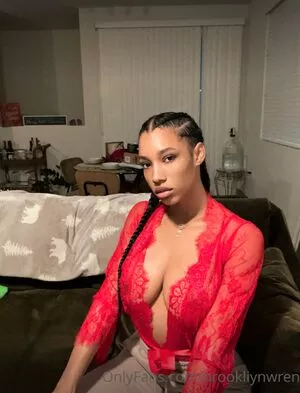 Brookliyn Wren / UFC Ring Girl / brookliyn_wren / brookliynwren / helloBROOKLIYN nude photo #0561