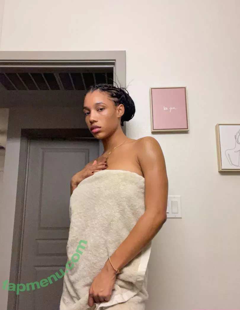 Brookliyn Wren nude photo #0015 (brookliyn_wren / brookliynwren / helloBROOKLIYN)