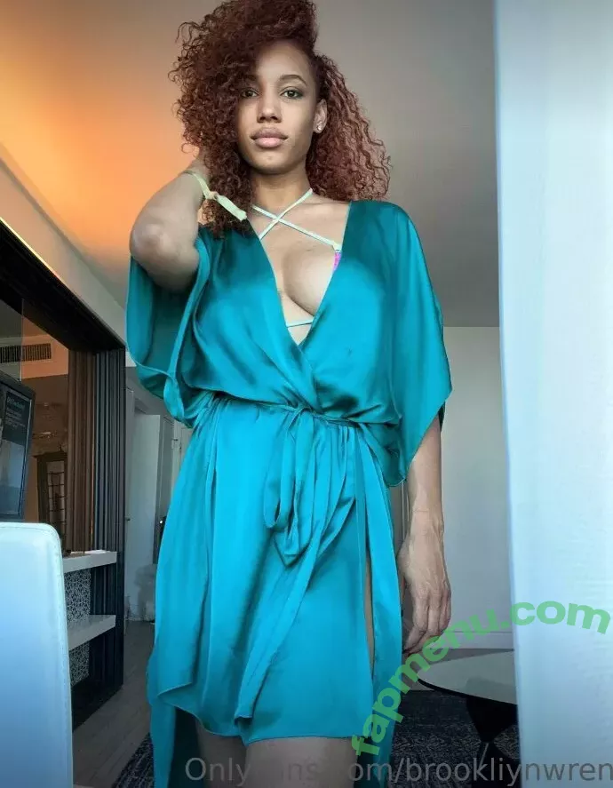 Brookliyn Wren nude photo #0220 (UFC Ring Girl / brookliyn_wren / brookliynwren / helloBROOKLIYN)