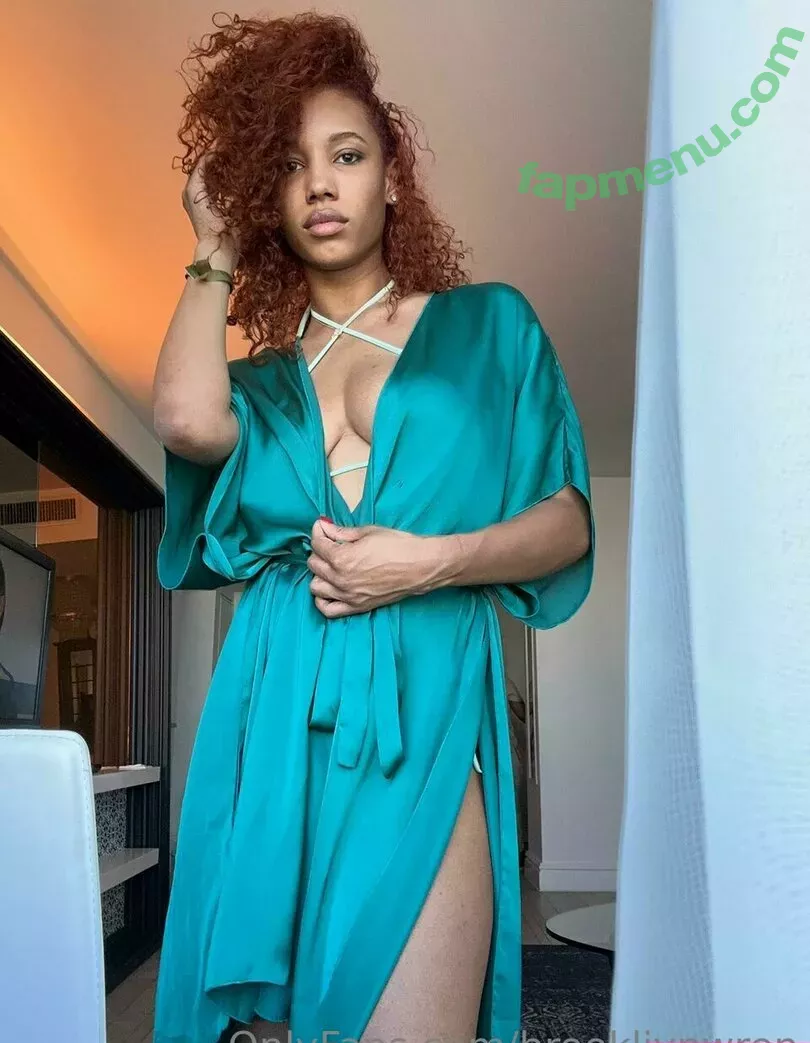 Brookliyn Wren nude photo #0224 (UFC Ring Girl / brookliyn_wren / brookliynwren / helloBROOKLIYN)